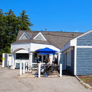 After a year of reconsideration, city officials still favor Golf Clubhouse rebuild