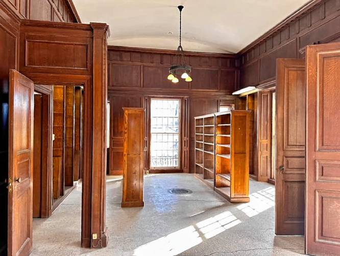 The 1913 Boscawen Library is for sale.
