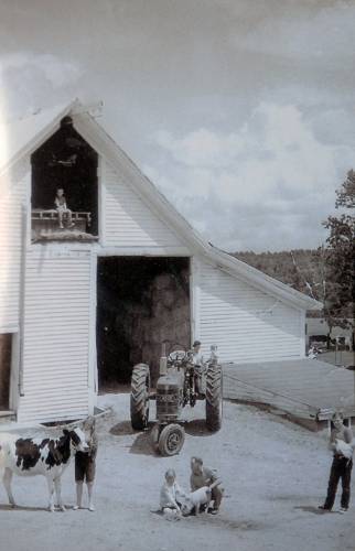 A publicity photo of Morrill Farm from the 1950s.