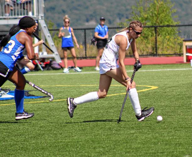 Amy Cohen brings the ball upfield for Team USA during the 2023 Pan American Maccabi Games in Buenos Aires, Argentina. Jan. 9, 2024.