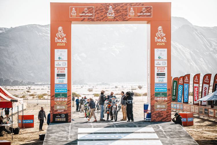 Willem Avenant, a South African man who lives in Concord, fulfilled his dream of finishing the Dakar Rally in January. In 14 days, he covered 5,000 miles of the Saudi Arabian desert in one of the most challenging sports events in the world.
