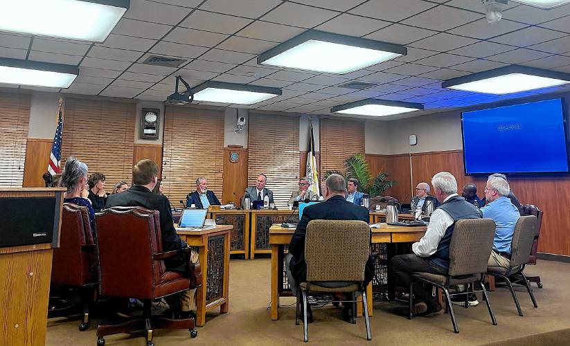 City Council questioned the City Manager Tom Aspell, Deputy City Manager Brian LeBrun and contractors on the recommendation to build a new clubhouse at Beaver Meadow Golf Course on Monday. City Council questioned the City Manager Tom Aspell, Deputy City Manager Brian LeBrun and contractors on the recommendation to build a new clubhouse at Beaver Meadow Golf Course on Monday.