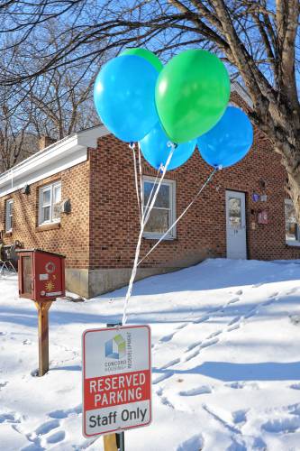 Balloons mark the grand opening of the Concord Family Center on Jennings Drive in Concord on Monday.