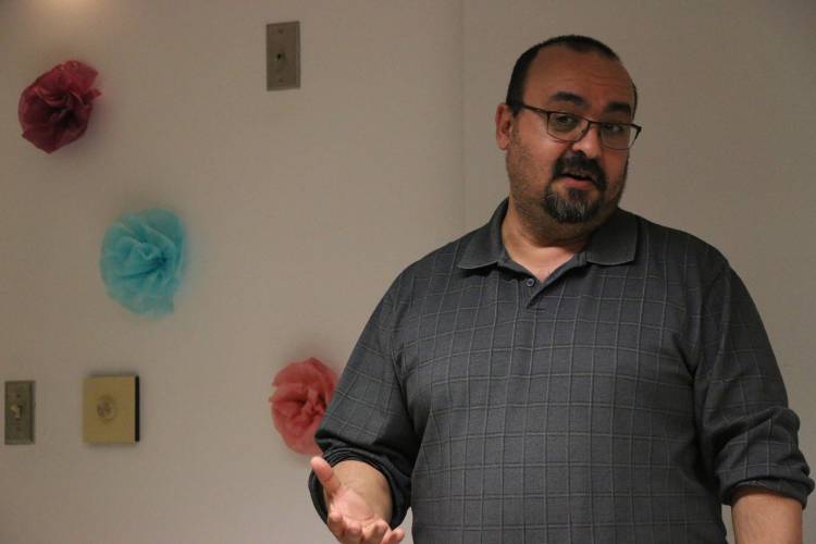 Mohamed Defaa at the Jaffrey Public Library in 2017. Mohamed Defaa at the Jaffrey Public Library in 2017.