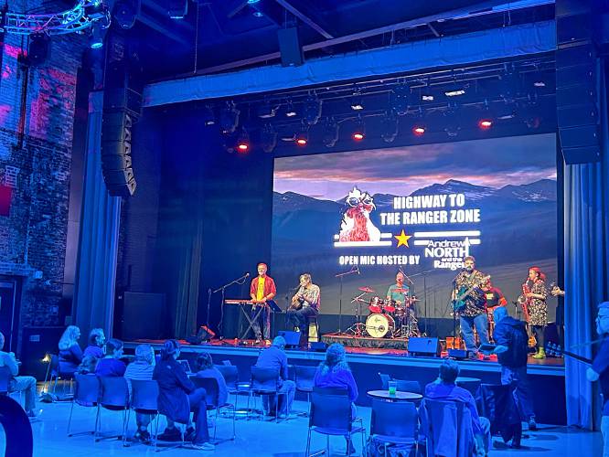 Music Jam at Bank of New Hampshire stage.