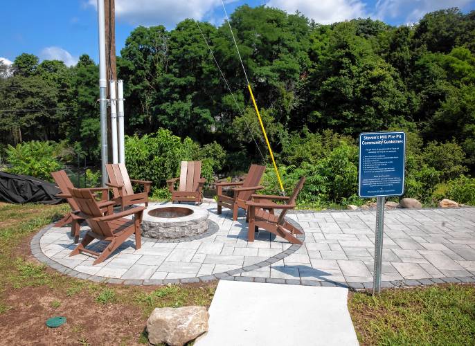 The fire pit overlooking the river at Stevens Mill apartment complex.