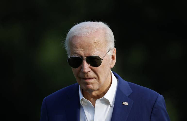 U.S. President Joe Biden returns to the White House with first lady Jill Biden on July 7 in Washington, DC. U.S. President Joe Biden returns to the White House with first lady Jill Biden on July 7 in Washington, DC.