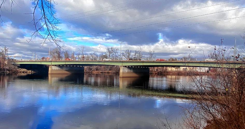 The bridge on Loudon Road that crosses the Merrimack River. The bridge on Loudon Road that crosses the Merrimack River.
