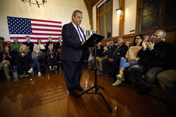 Republican presidential candidate former New Jersey Gov. Chris Christie announces he is dropping out of the race during a town hall campaign event Wednesday, Jan. 10, 2024, in Windham, N.H. (AP Photo/Robert F. Bukaty)