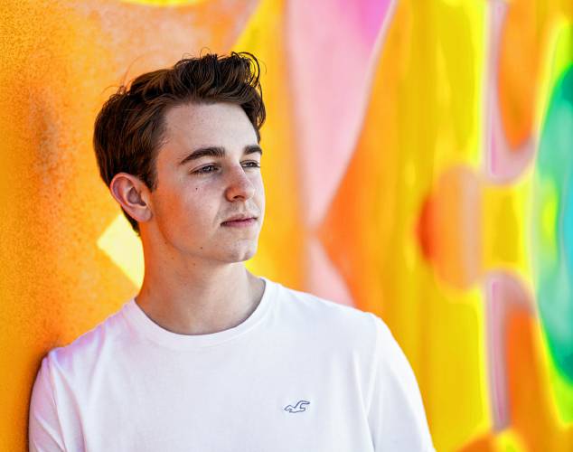17 year-old singer-songwriter Malachi Gagnon
