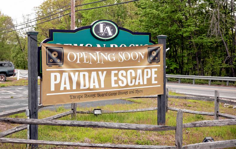 The  sign for the Payday Escape on Route 3 in Bow.