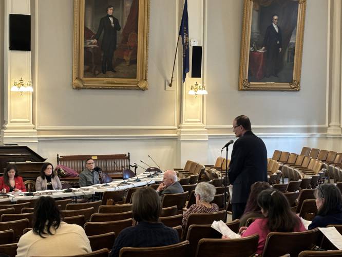Rep. Bob Lynn introduces the end-of-life option bill at the State House in January