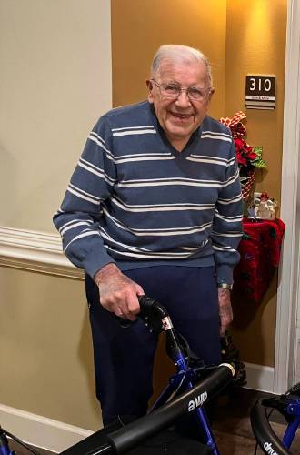 John Dianis participated in an honor flight April 9-11.