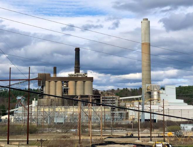 Merrimack Station in Bow, N.H., is the last active coal plant remaining in New England. Merrimack Station in Bow, N.H., is the last active coal plant remaining in New England.