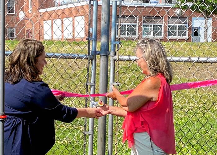 Henniker School deliberative session: Contracts, budget, but not open enrollment