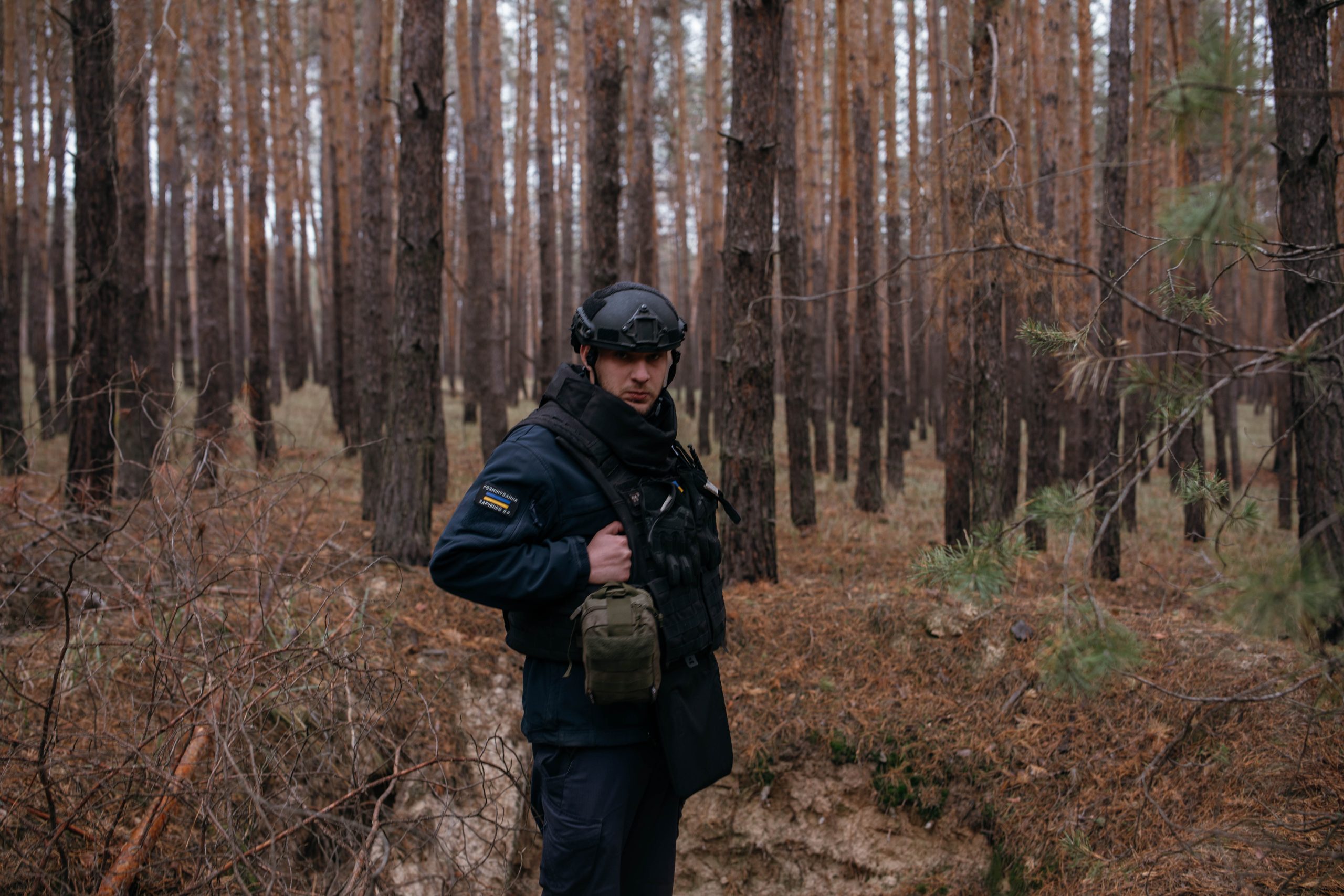 Ukrainian town faces war’s landmine threat and loses foraging tradition