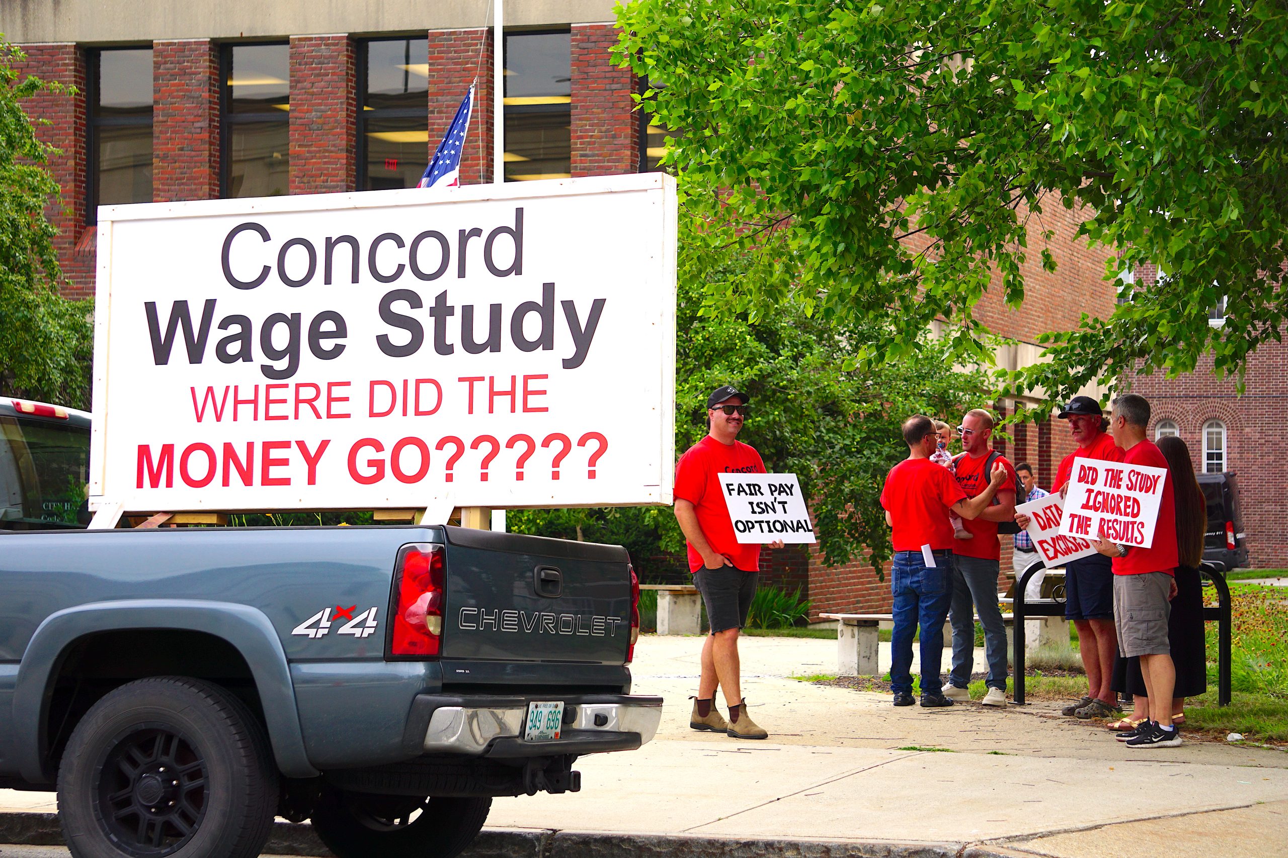 With city and firefighters set to resume negotiations, a closer look at Concord's wage study - Concord Monitor
