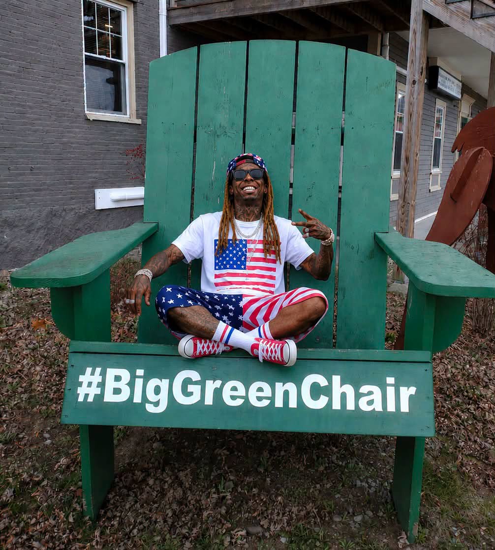 An AI-generated Lil Wayne explored the Granite State. The real one was late to the stage