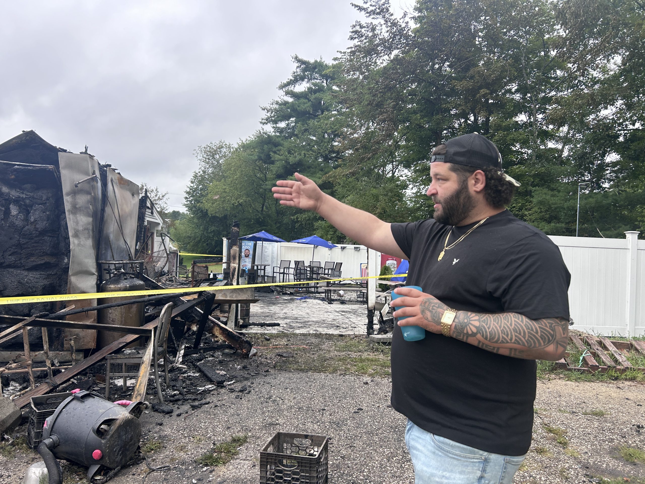 After fire, community event in Loudon will benefit out-of-work staff of Beanie's Bar & Grill - Concord Monitor