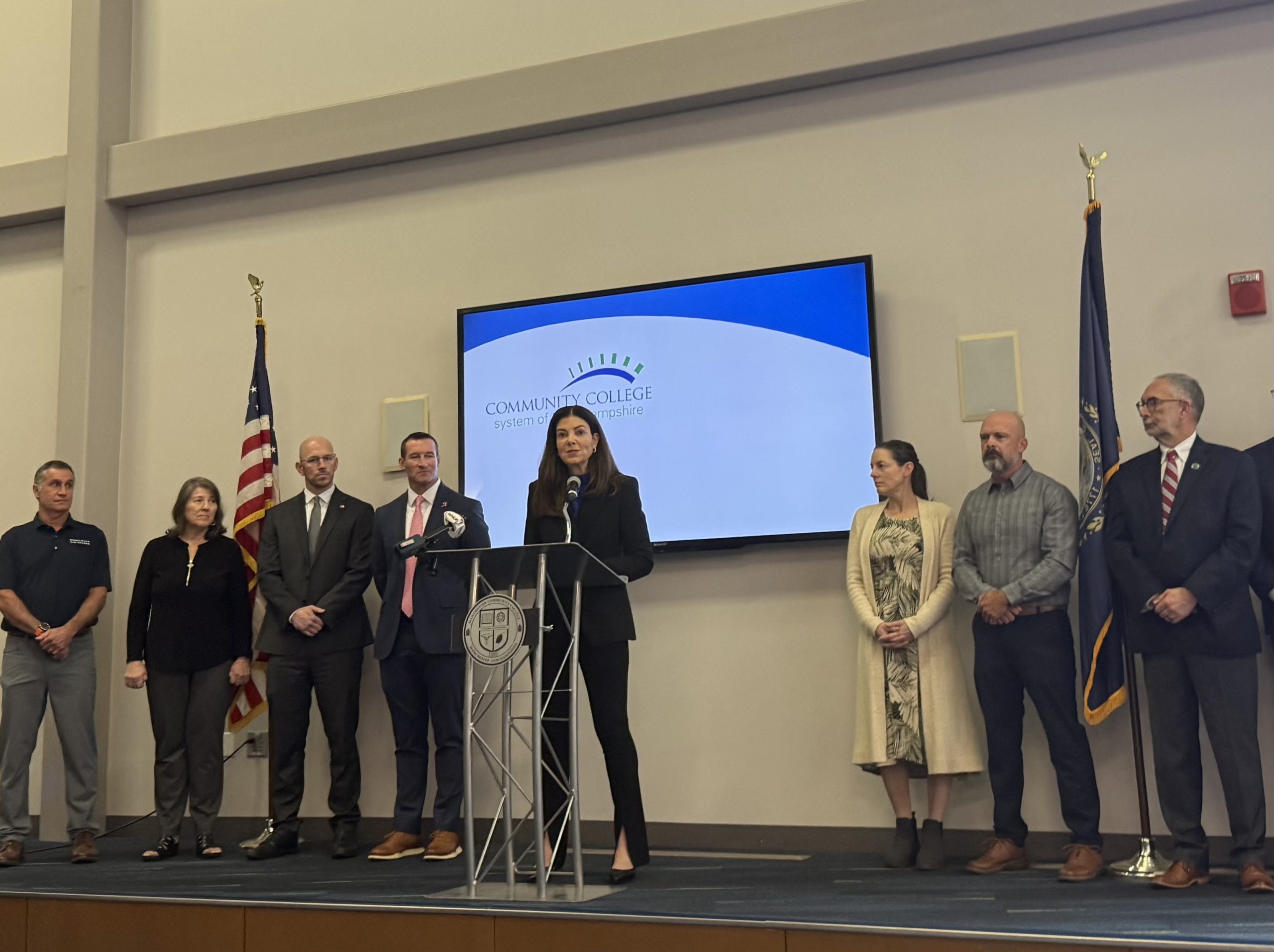 Event Monitor Pacemaker Free tuition plan announced for N.H. community colleges, but still ...